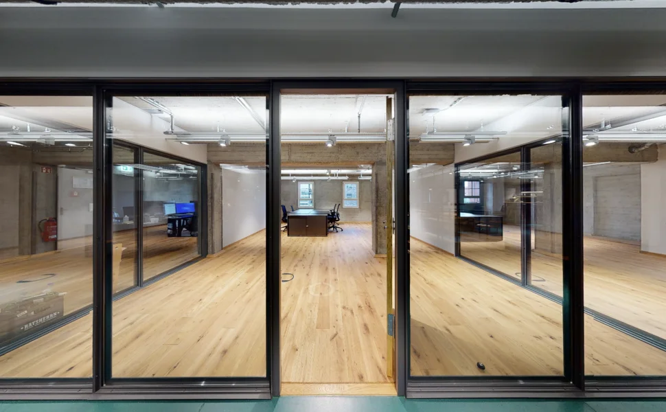 1000 Satellites Speicherstadt