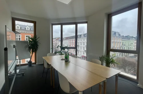 Büro am Schulterblatt