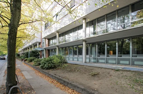 Bürohaus IV