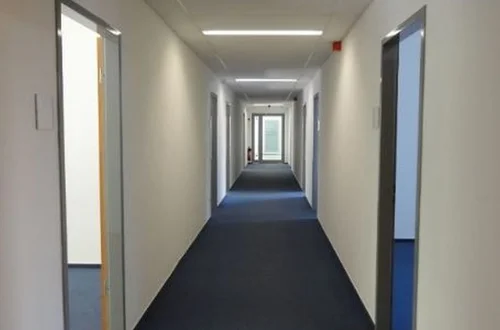 Bürohaus IV