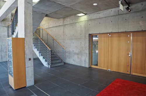 DEUTSCH-JAPANISCHES ZENTRUM