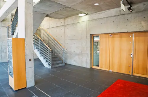 DEUTSCH-JAPANISCHES ZENTRUM