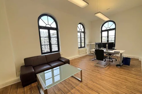 Erik-Blumenfeld-Platz 29