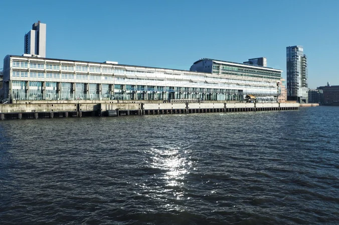 Kreuzfahrtcenter