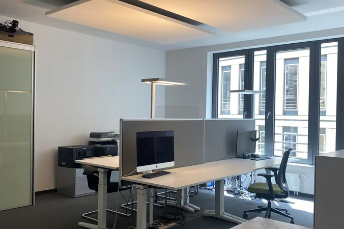 OPERA OFFICES NEO