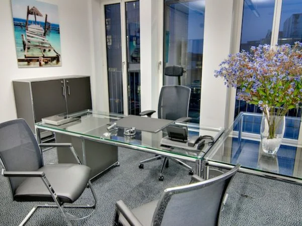 Regus Nymphenburger Höfe