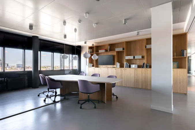 SPACES Kallmorgen Tower