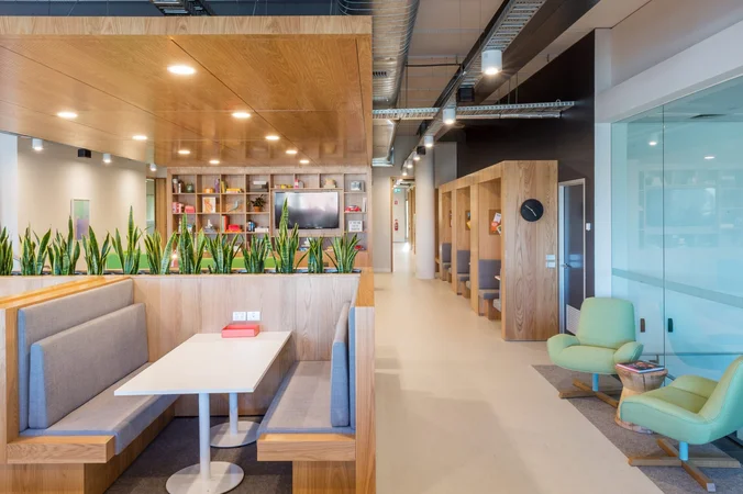 SPACES Breite Straße