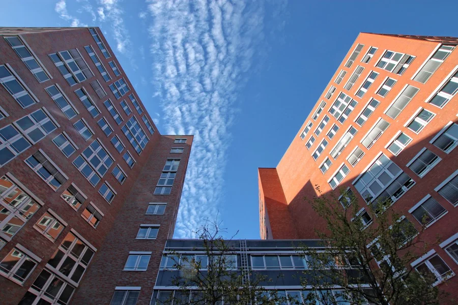 Tri Towers 90
